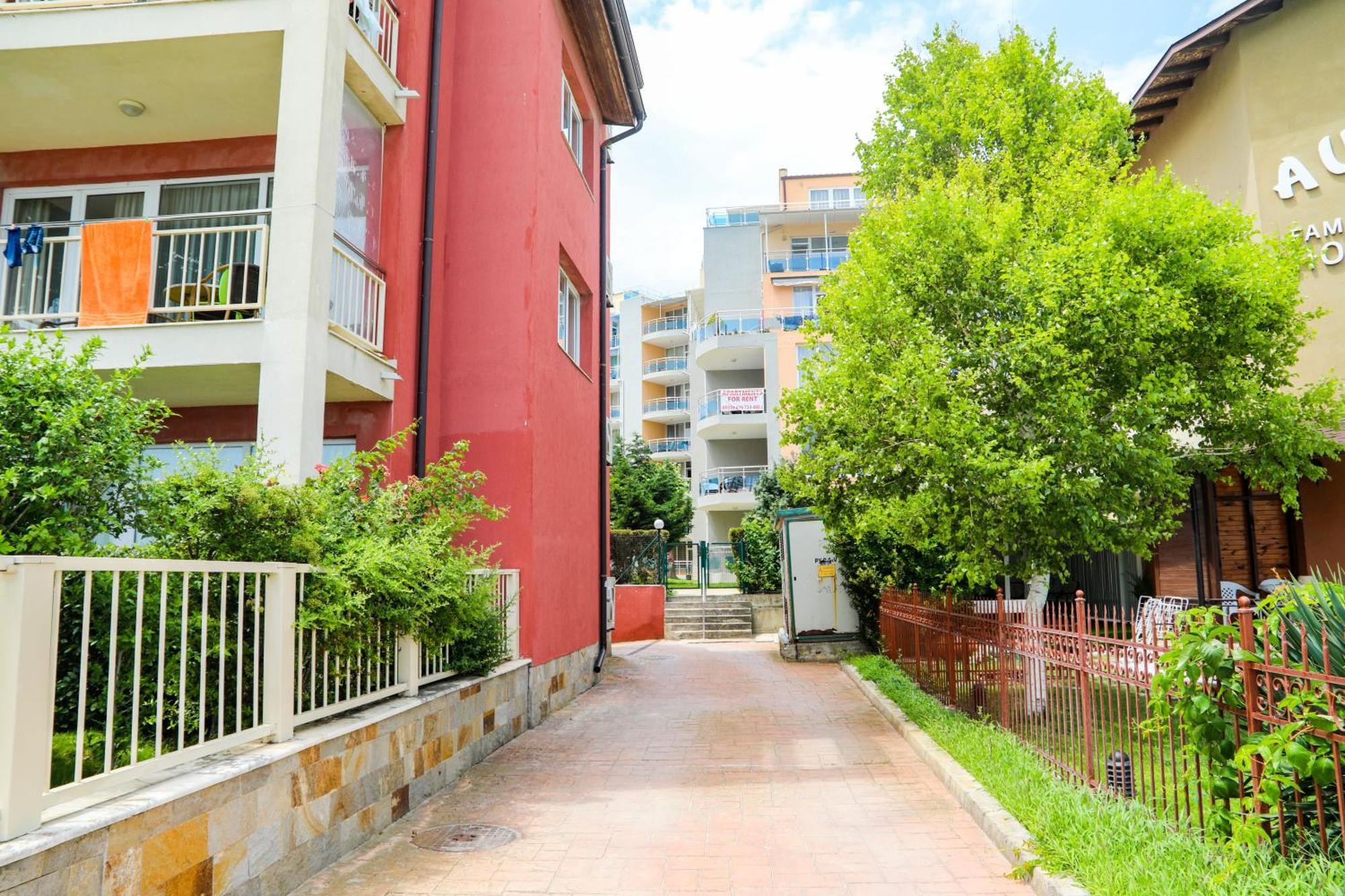 Luxury First Line Apartment With Pool By The Sea Nessebar Eksteriør billede