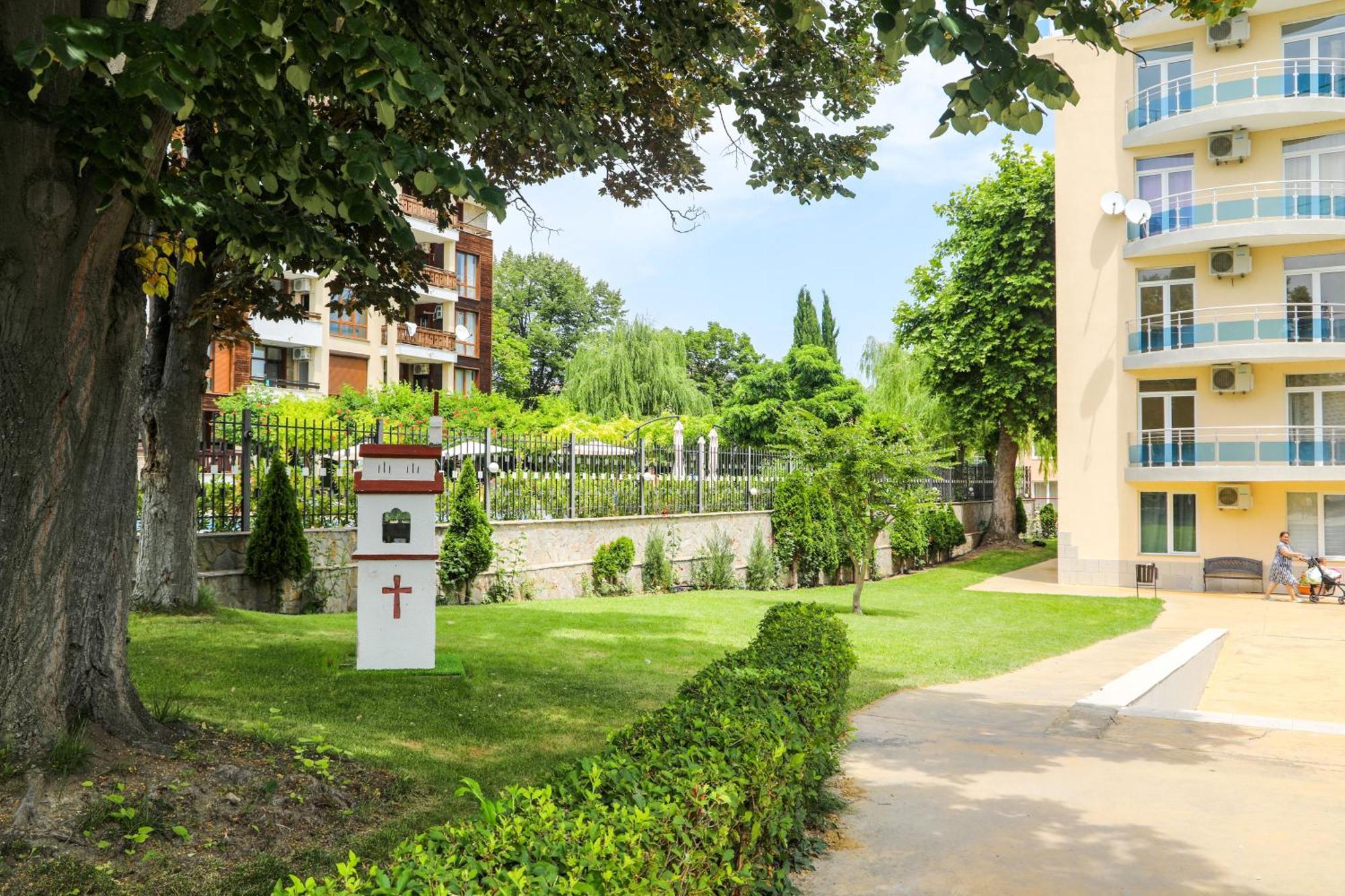 Luxury First Line Apartment With Pool By The Sea Nessebar Eksteriør billede