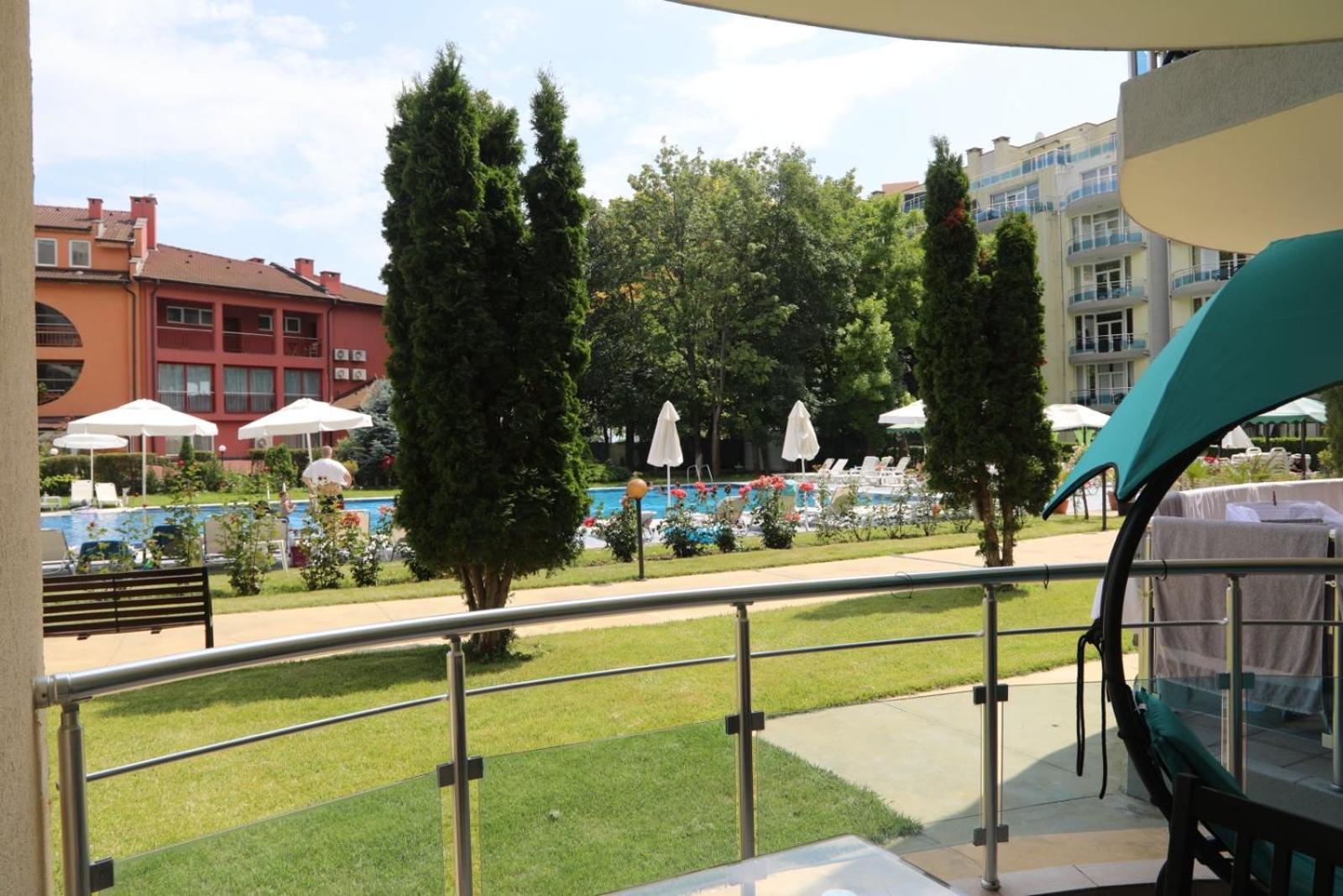 Luxury First Line Apartment With Pool By The Sea Nessebar Eksteriør billede