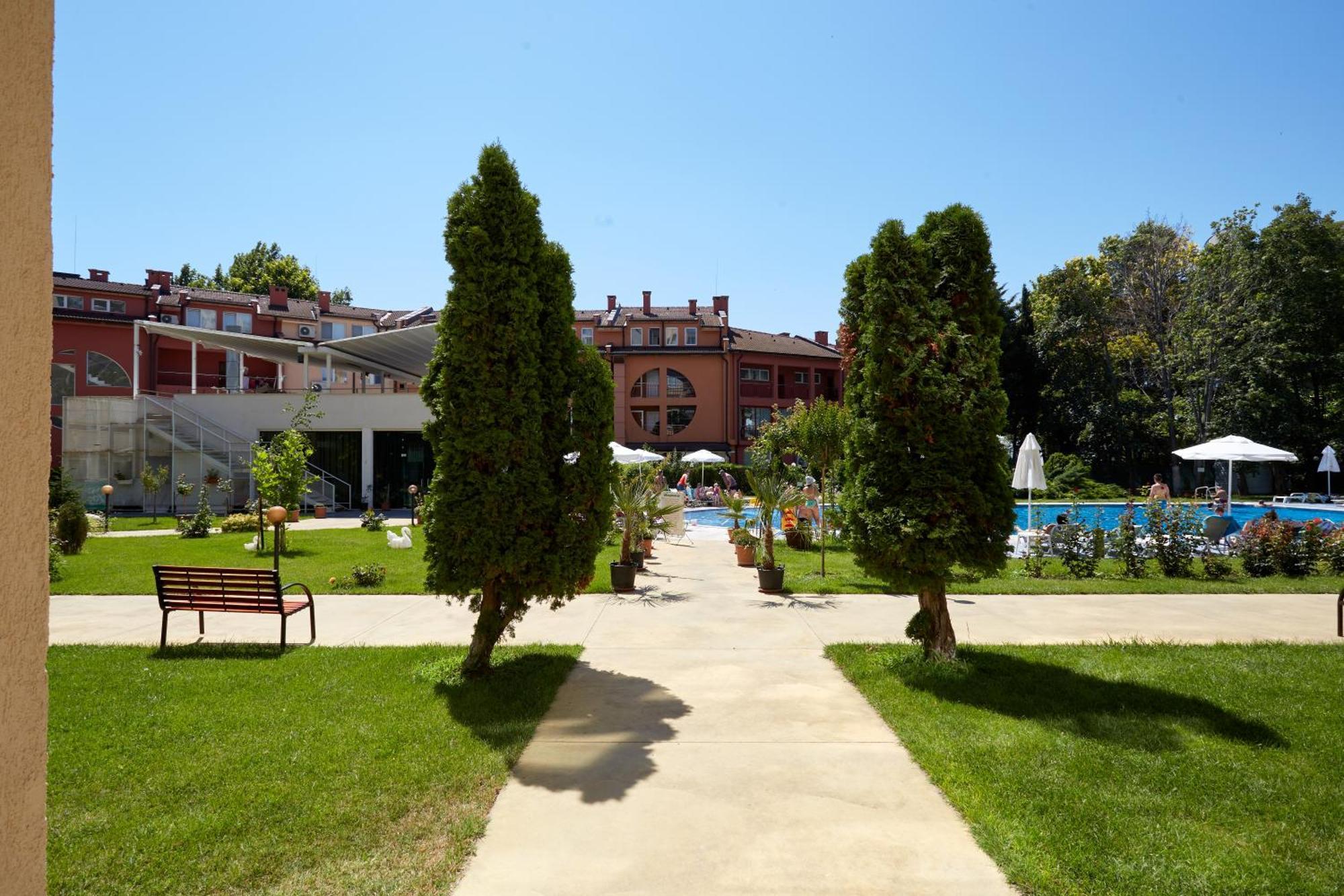 Luxury First Line Apartment With Pool By The Sea Nessebar Eksteriør billede