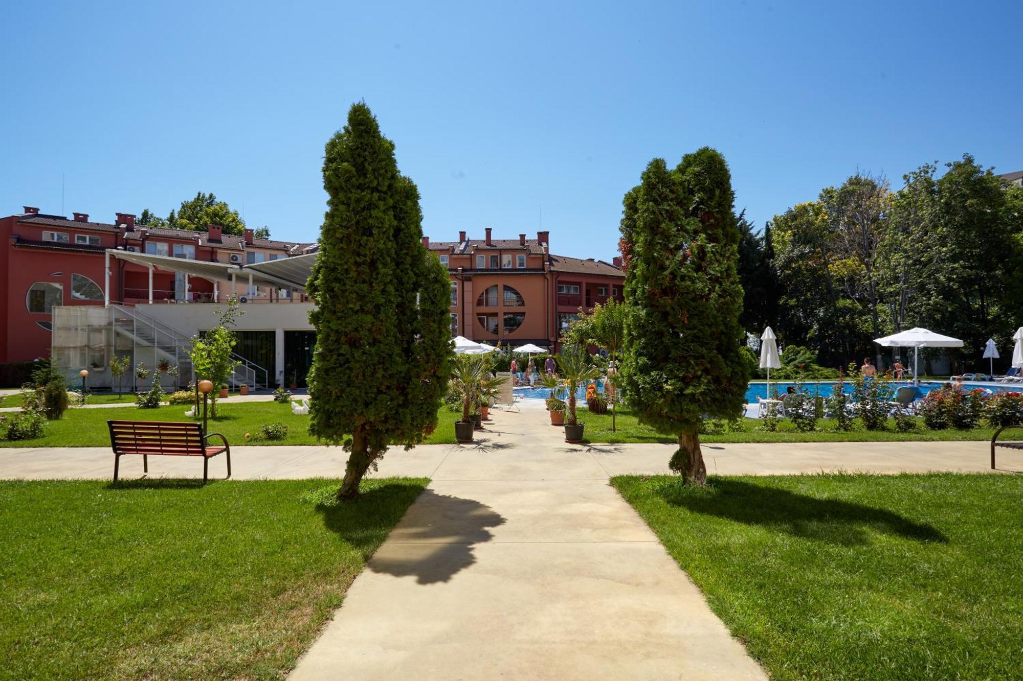 Luxury First Line Apartment With Pool By The Sea Nessebar Eksteriør billede