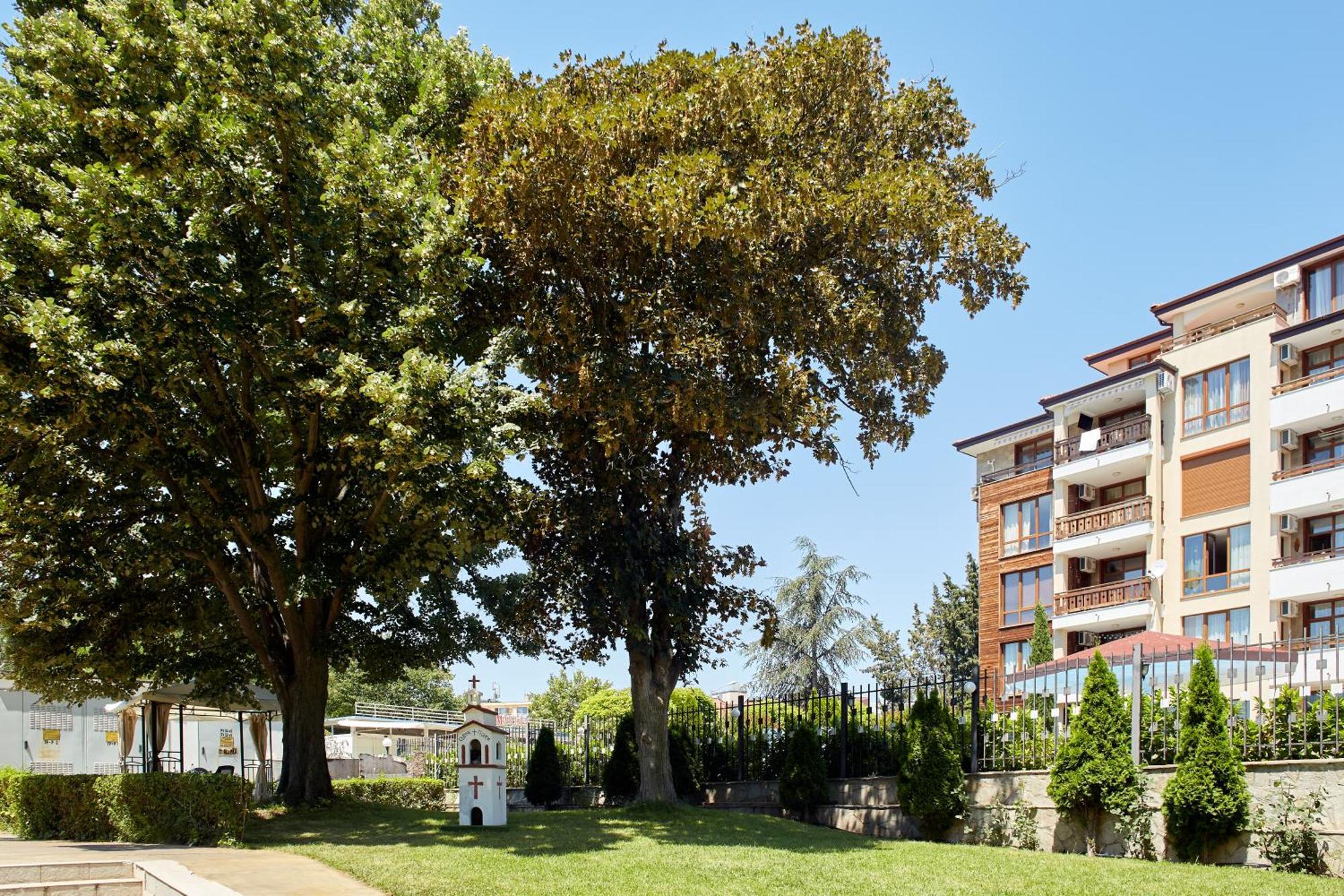 Luxury First Line Apartment With Pool By The Sea Nessebar Eksteriør billede